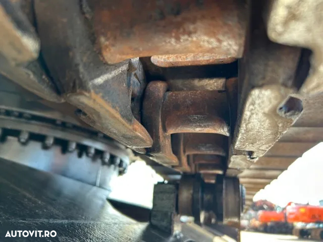 Hitachi ZX 250LCN-6 - 19