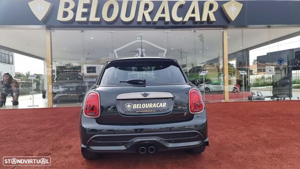 MINI 5 Portas Cooper S Resolute Edition Auto Desportiva - 5