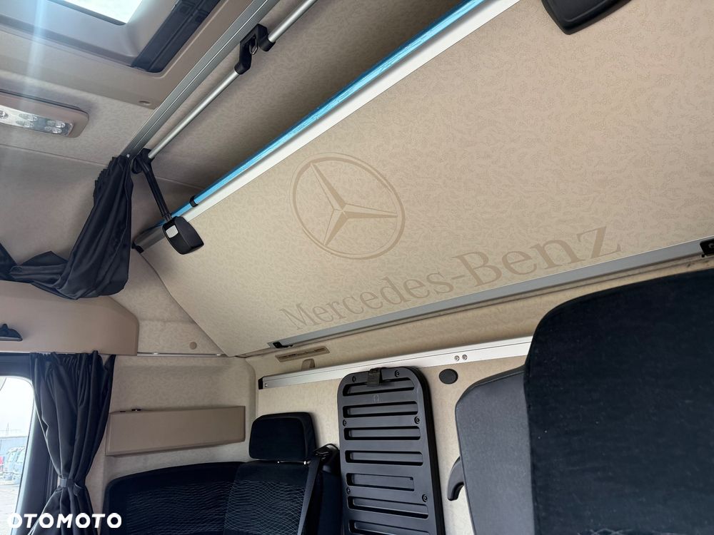 Mercedes-Benz ACTROS 1853 / BIG SPACE / NISKI PRZEBIEG / SALONKA / 3 LETNI KONTRAKT / STAN BDB / / / - 36