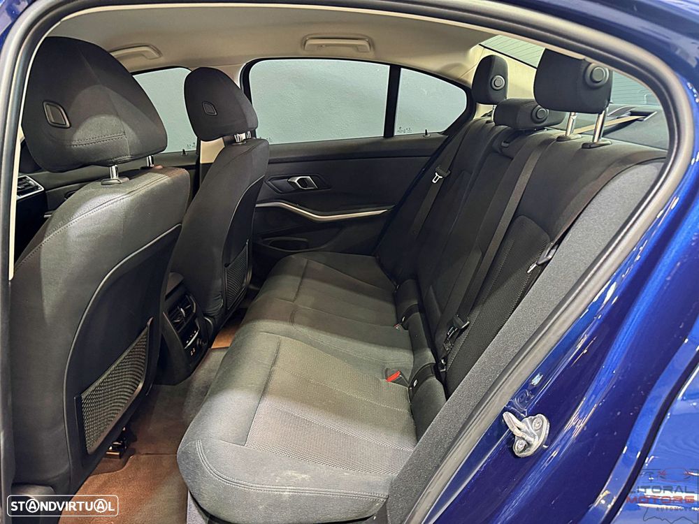BMW 320 d Advantage Auto - 17