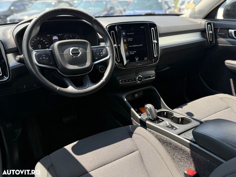 Volvo XC 40 D4 AWD Geartronic Momentum - 5
