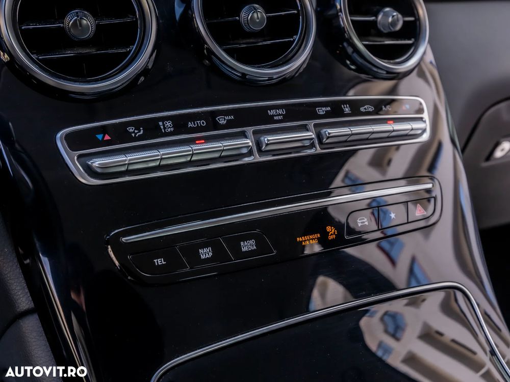 Mercedes-Benz GLC 300 de 4Matic 9G-TRONIC - 26