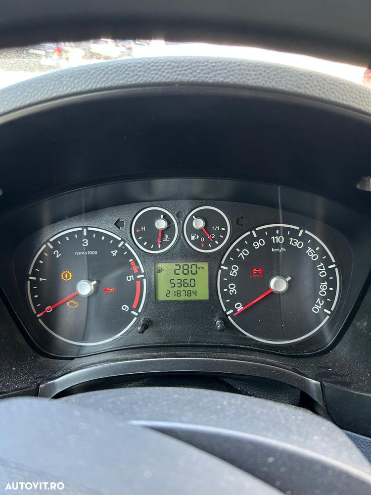 Ford Transit Connect - 5
