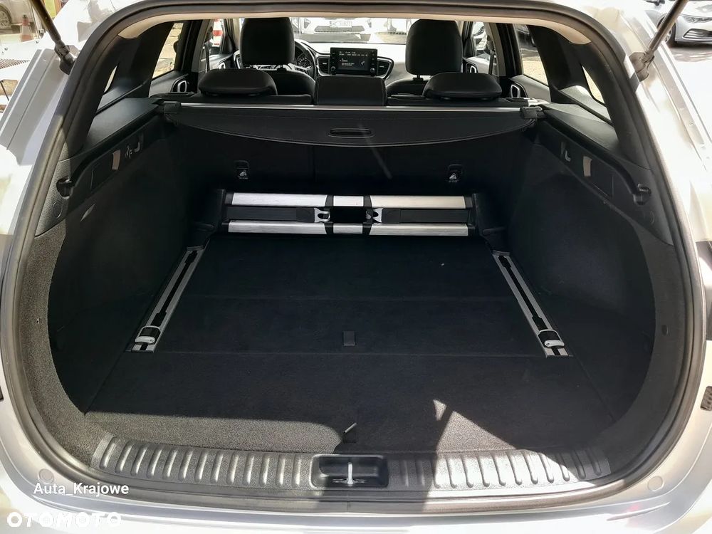 Kia Ceed 1.5 T-GDI L - 28