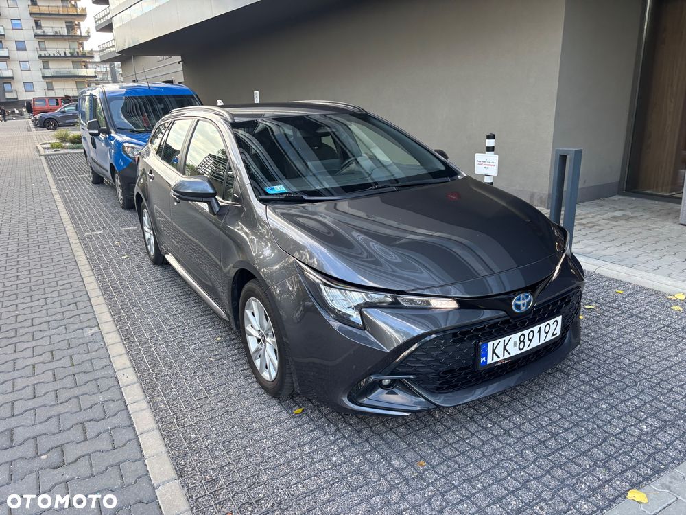 Toyota Corolla 1.8 Hybrid Comfort - 18