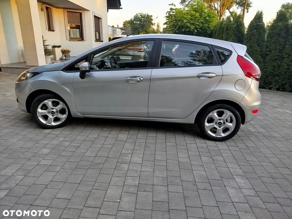Ford Fiesta 1.25 Celebration - 6