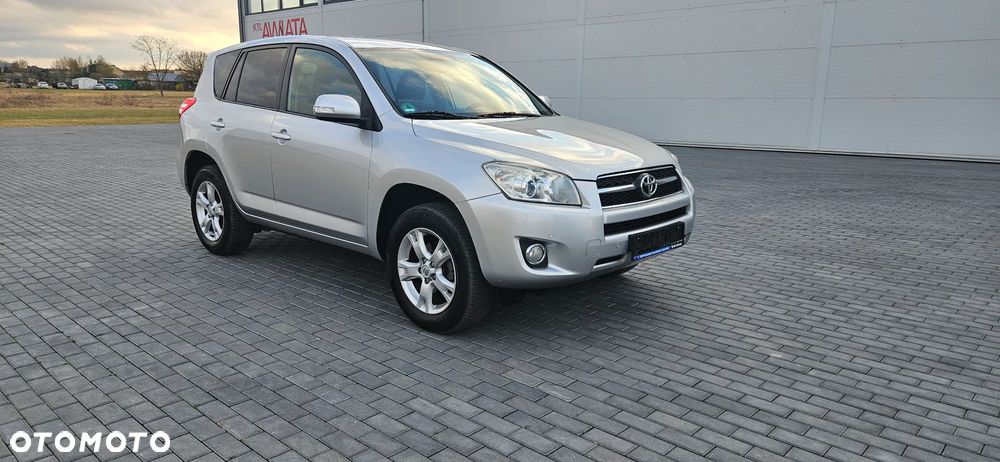 Toyota RAV4 2.0 VVT-i Sol - 13