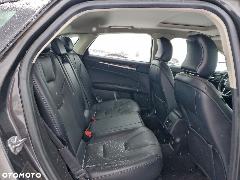 Ford Fusion 2.0 EcoBoost Titanium - 7