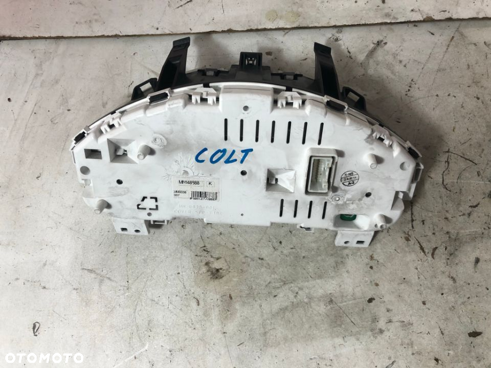 MITSUBISHI COLT VI Z30 LICZNIK ZEGARY MN148888 - 2