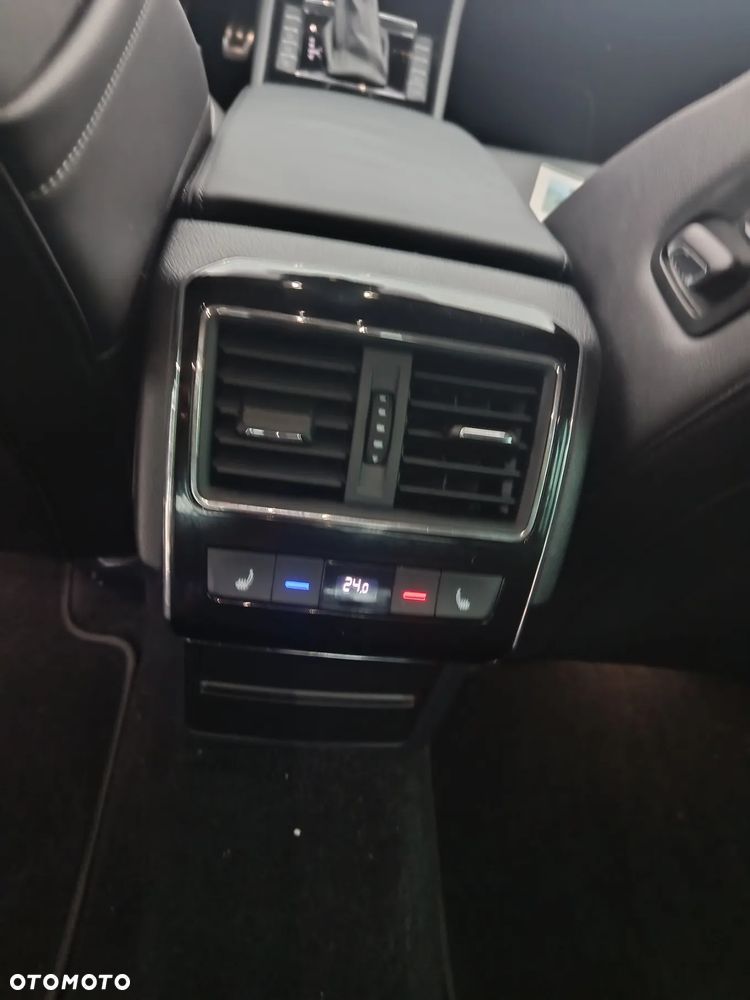 Skoda Superb 2.0 TSI 4x4 L&K DSG - 13