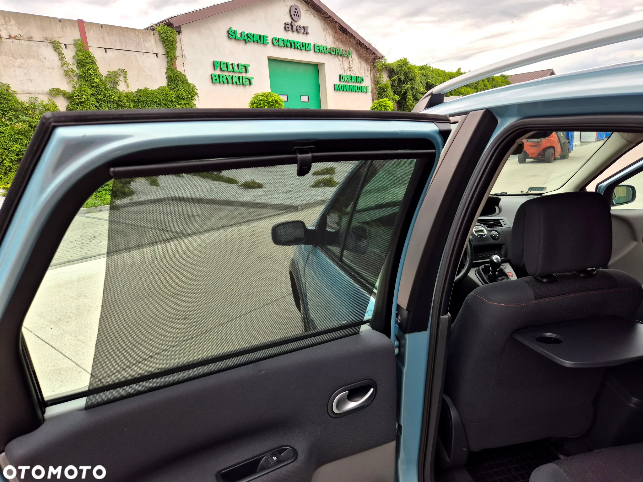 Renault Scenic 1.9 dCi FAP Conquest - 24