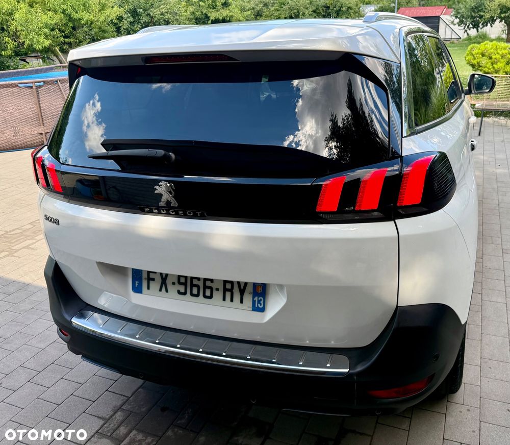 Peugeot 5008 PureTech 130 EAT8 Stop & Start Allure Pack - 9