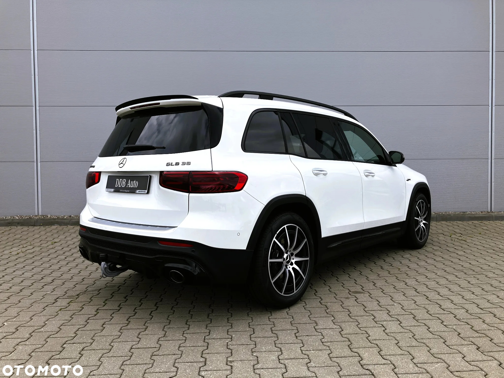 Mercedes-Benz GLB AMG 35 4-Matic - 3