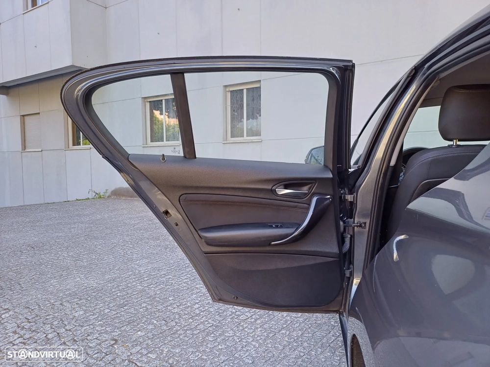 BMW 116 d EDynamics Line Sport - 38