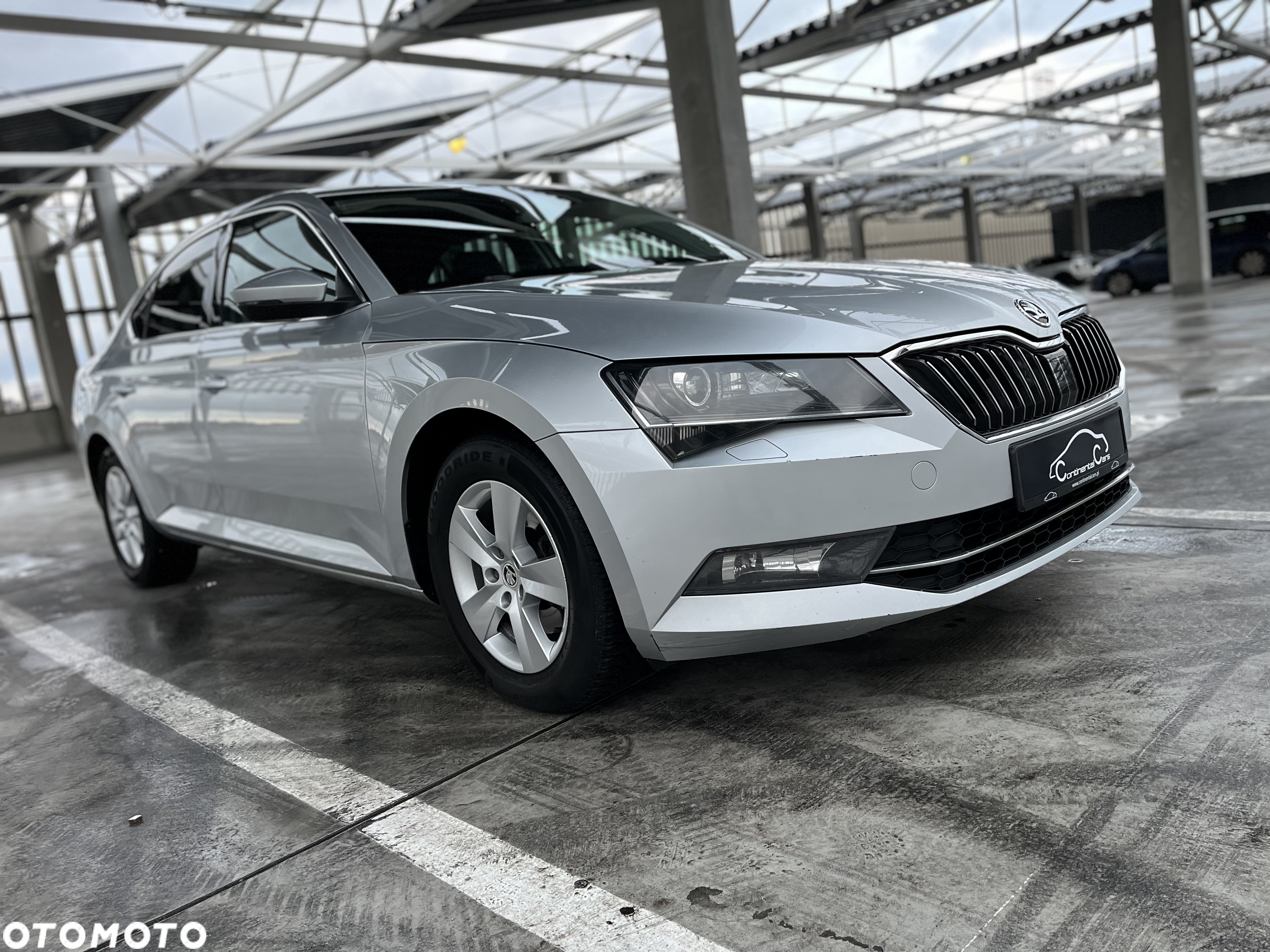 Skoda Superb 1.4 TSI 4x4 ACT Ambition - 6