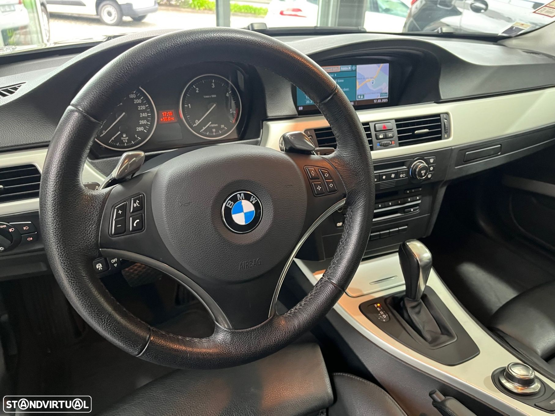 BMW 330 dA - 30