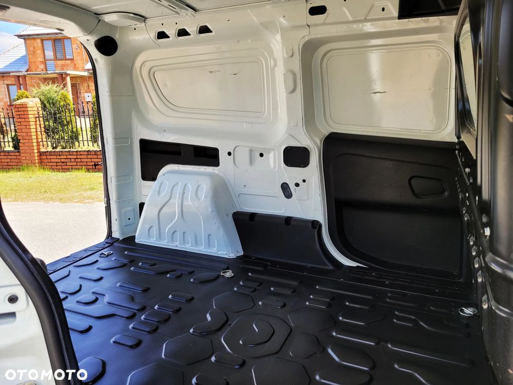 Opel Combo L2H1 Long - 36