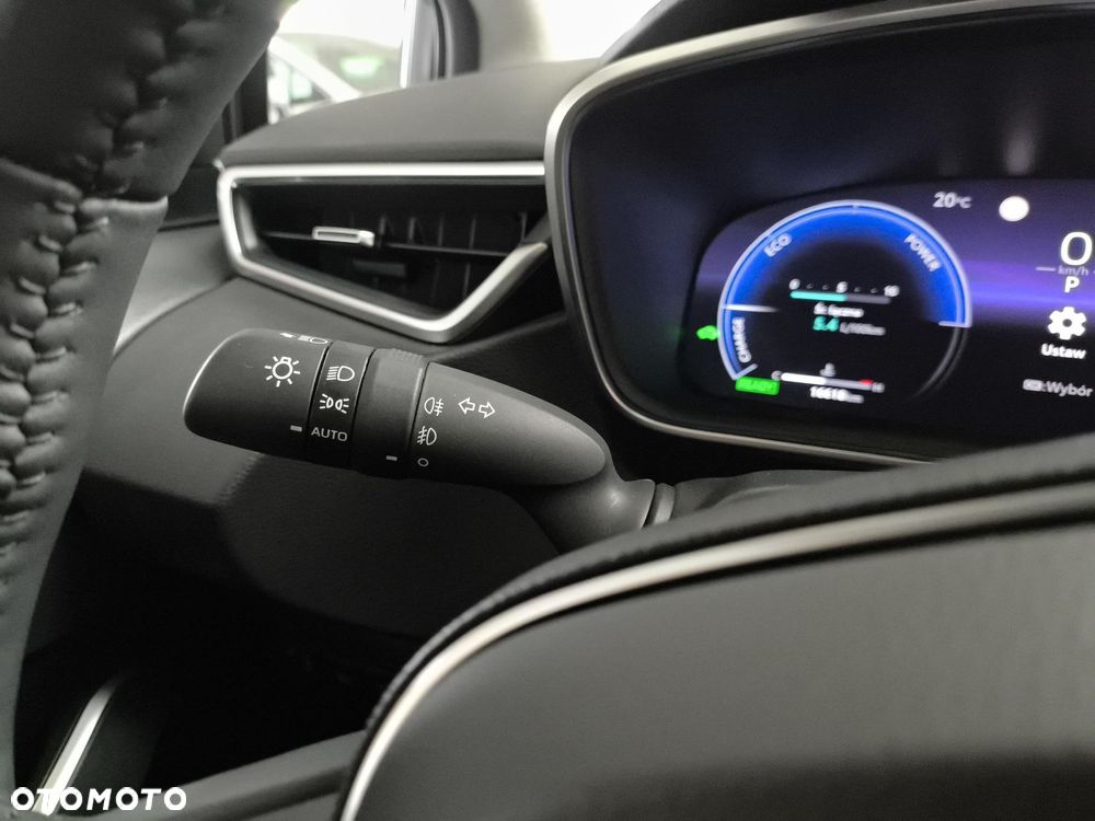 Toyota Corolla 1.8 Hybrid Style - 25