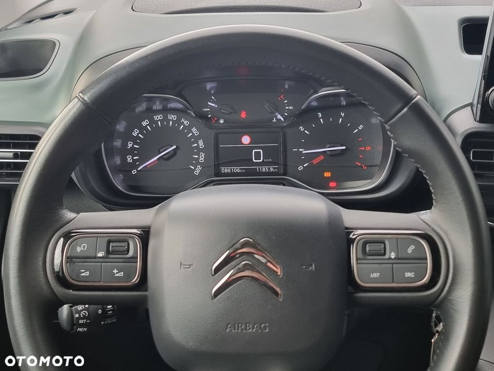 Citroën Berlingo XL 1.5 BlueHDI Shine S&S (7-os.) - 26