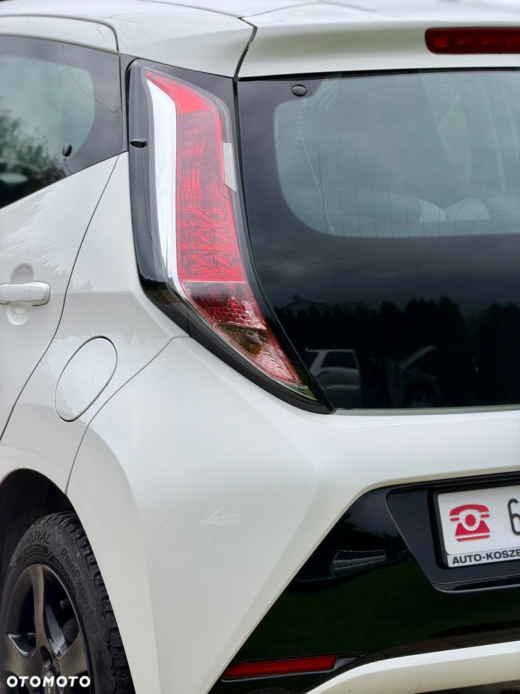 Toyota Aygo x-cite Style Selection - 18