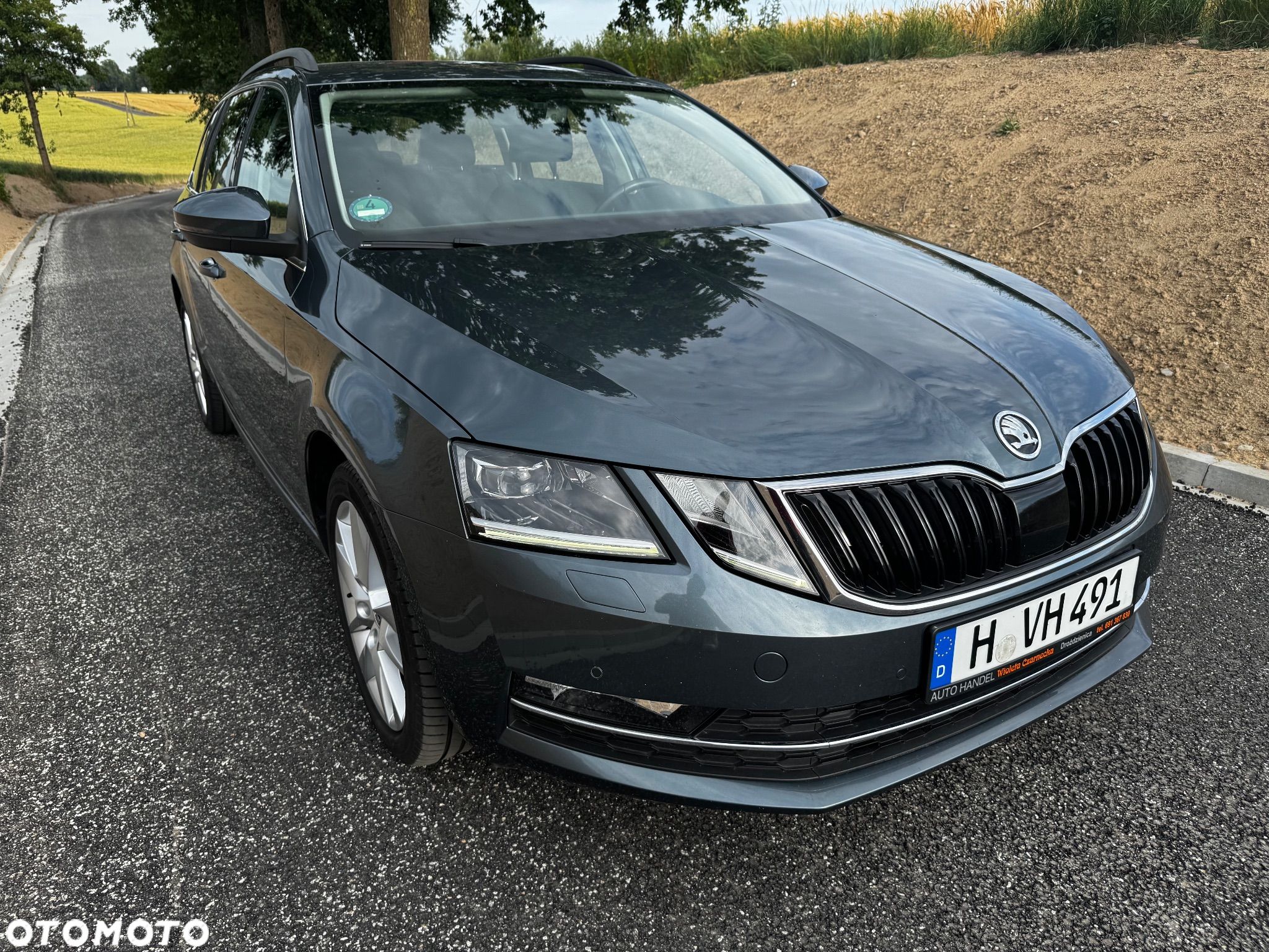 Skoda Octavia Combi 2.0 TDI Style - 1