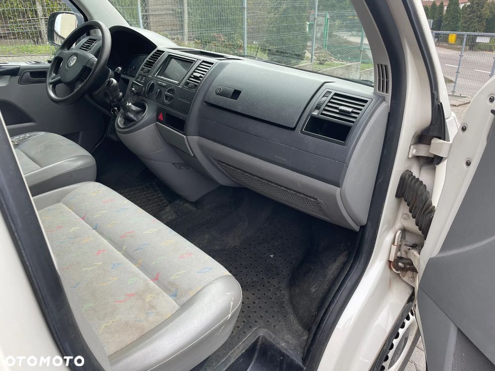 Volkswagen T5 TRANSPORTER - 6