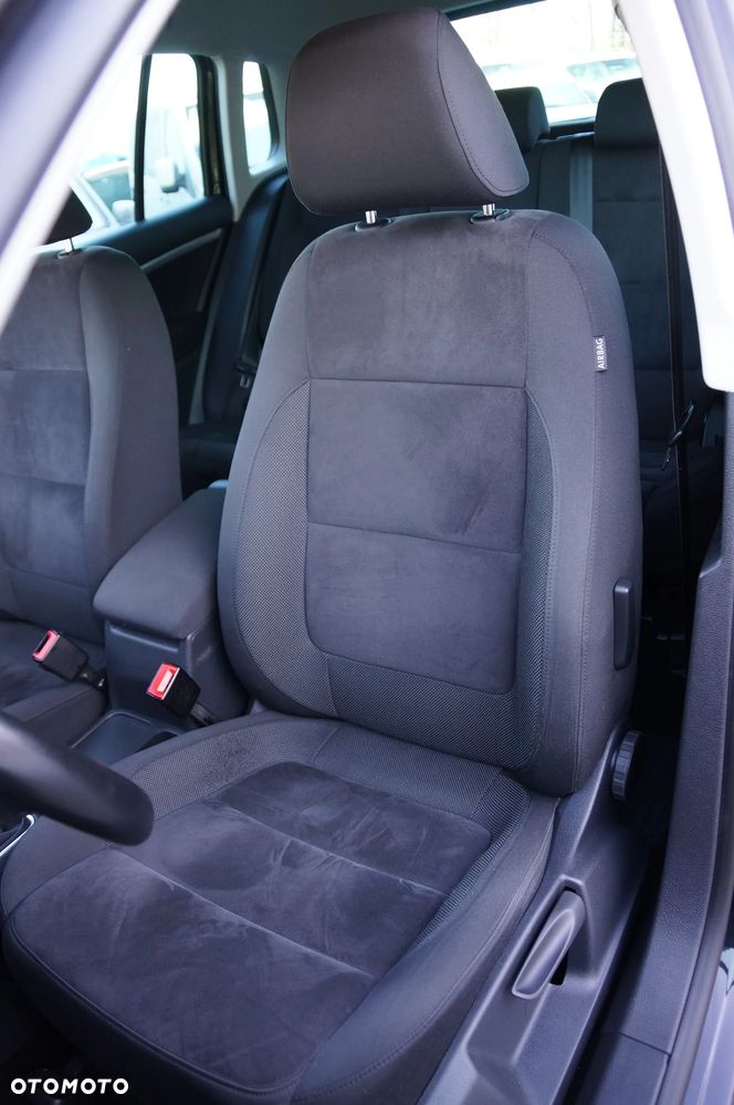 Volkswagen Tiguan 2.0 TDI DPF 4Motion Track & Field - 24