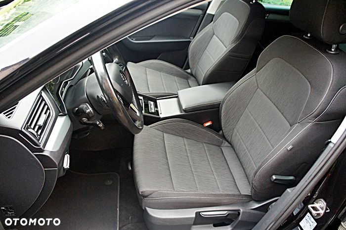 Skoda Superb 2.0 TDI DSG Sportline - 20