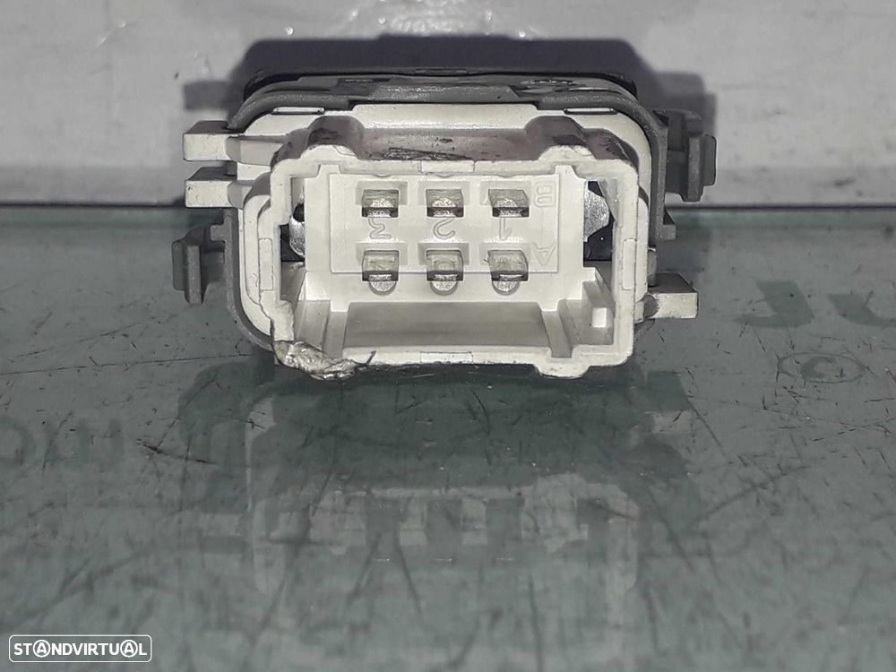 COMANDO ELEVADOR DE VIDRO TRASEIRO ESQUERDO RENAULT SCÉNIC II 2004 -2808201 - 3