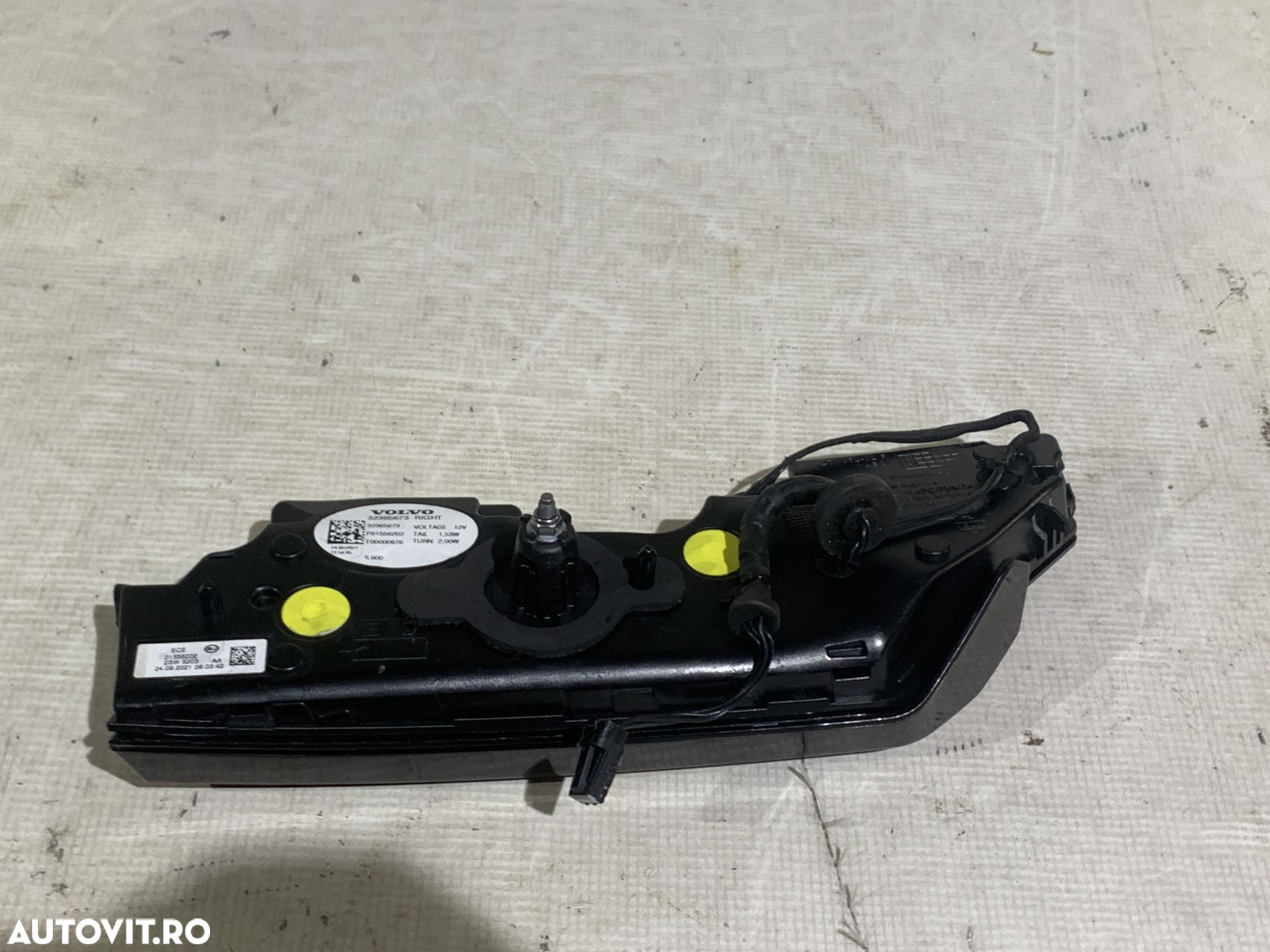 Lampa stop dreapta pe hayon, Volvo C40, 2022, 2023, 2024, cod origine OE 32365673. - 4