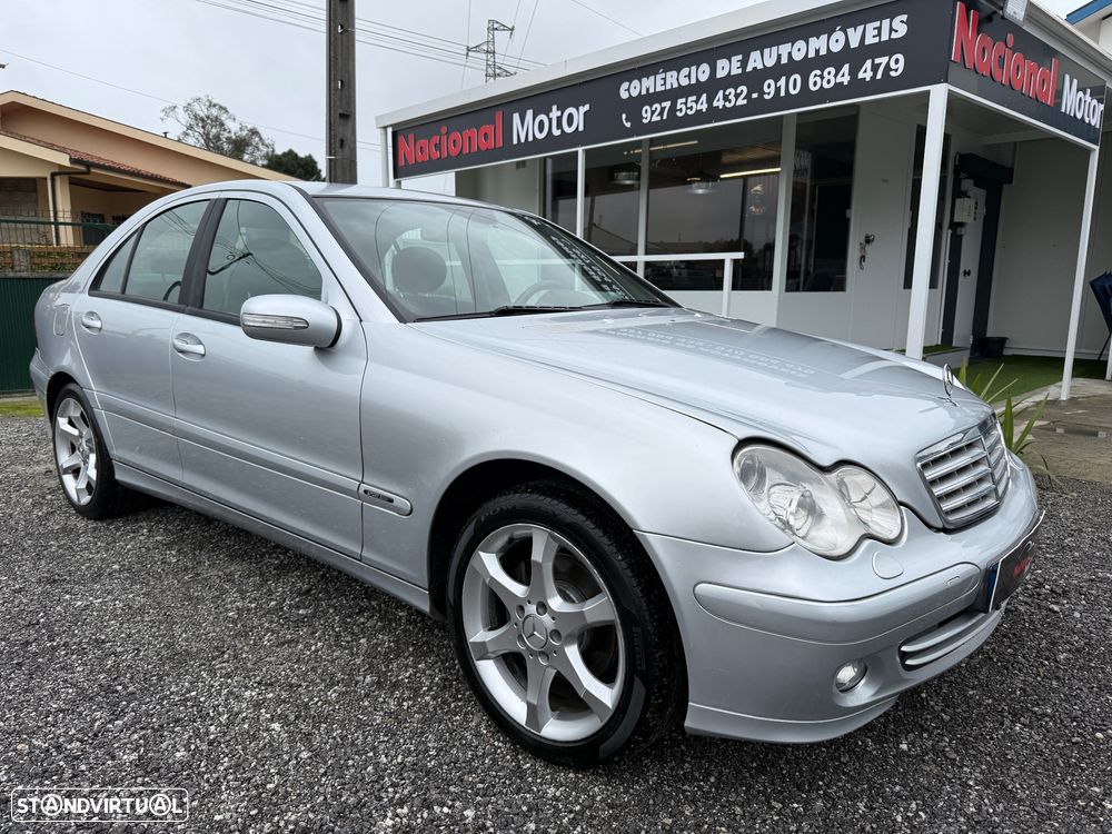 Mercedes-Benz C 200 - 1