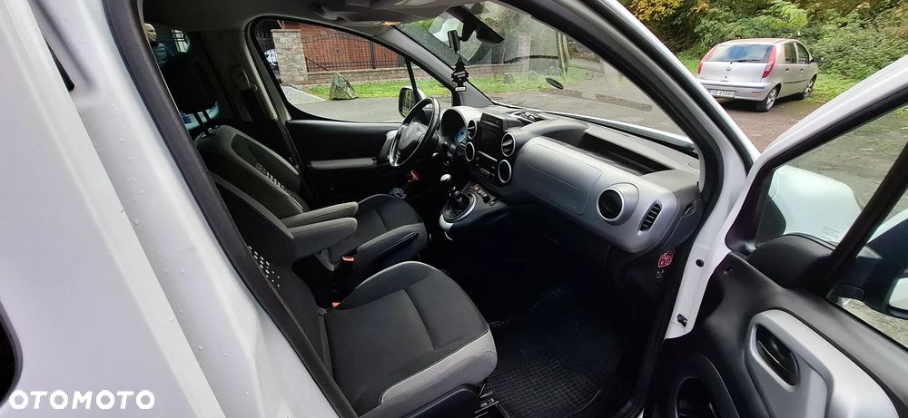 Citroën Berlingo Multispace BlueHDi 120 S&S SHINE - 26