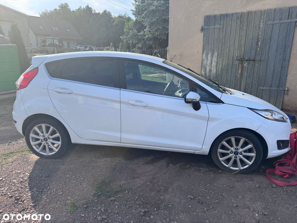 Ford Fiesta 2016 photo 4