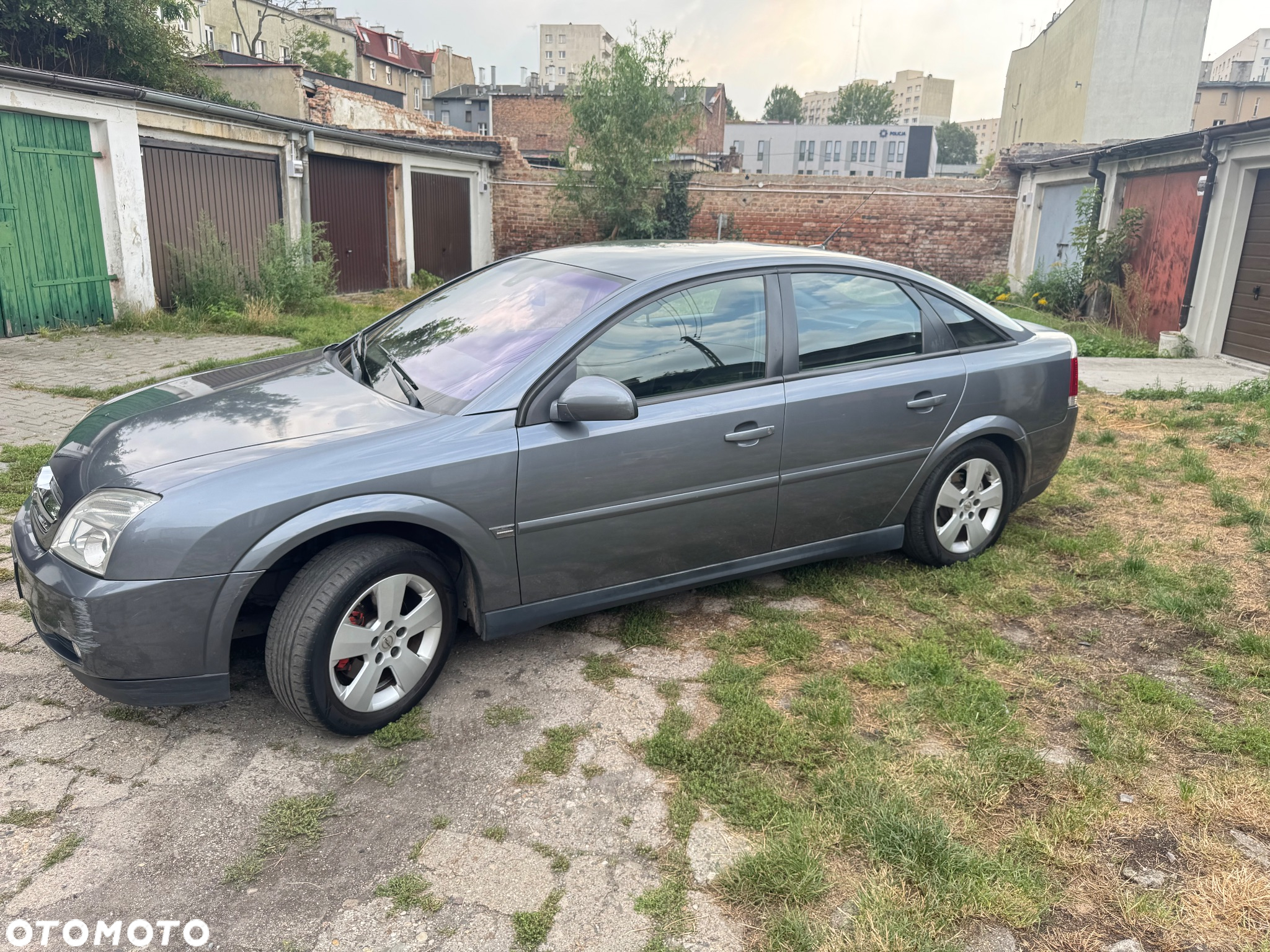 Opel Vectra 1.8 Caravan Cosmo - 17