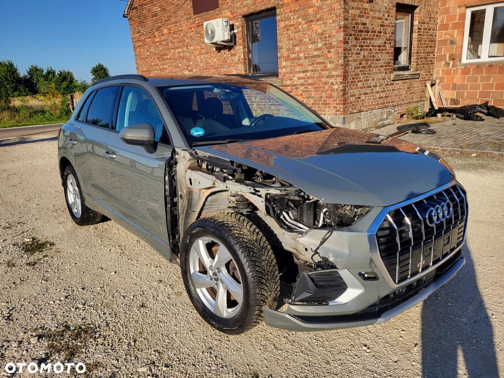 Audi Q3 2019 photo 5
