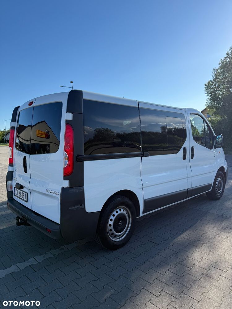 Opel Vivaro - 4