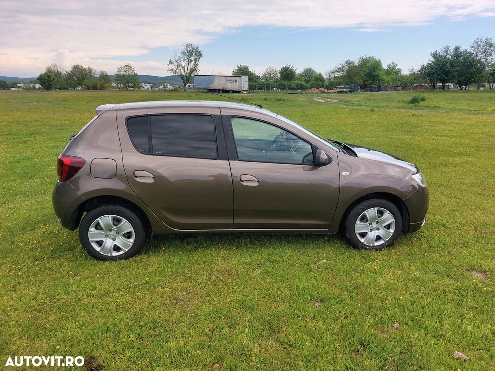 Dacia Sandero 0.9 TCe Laureate - 11