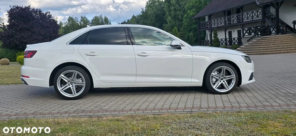 Audi A4 Limousine 45 TFSI quattro S tronic S line - 1