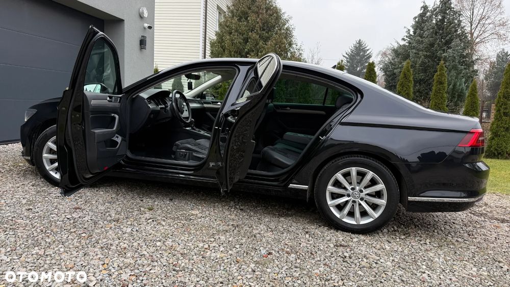 Volkswagen Passat 2.0 TSI (BlueMotion Technology) 4Motion DSG Highline - 19