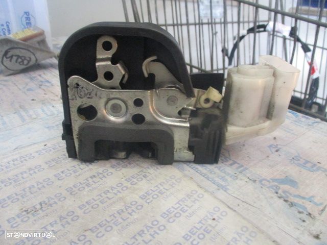 Fecho FEC4126 ALFA ROMEO 147 2009 FE 6 Pinos - 2