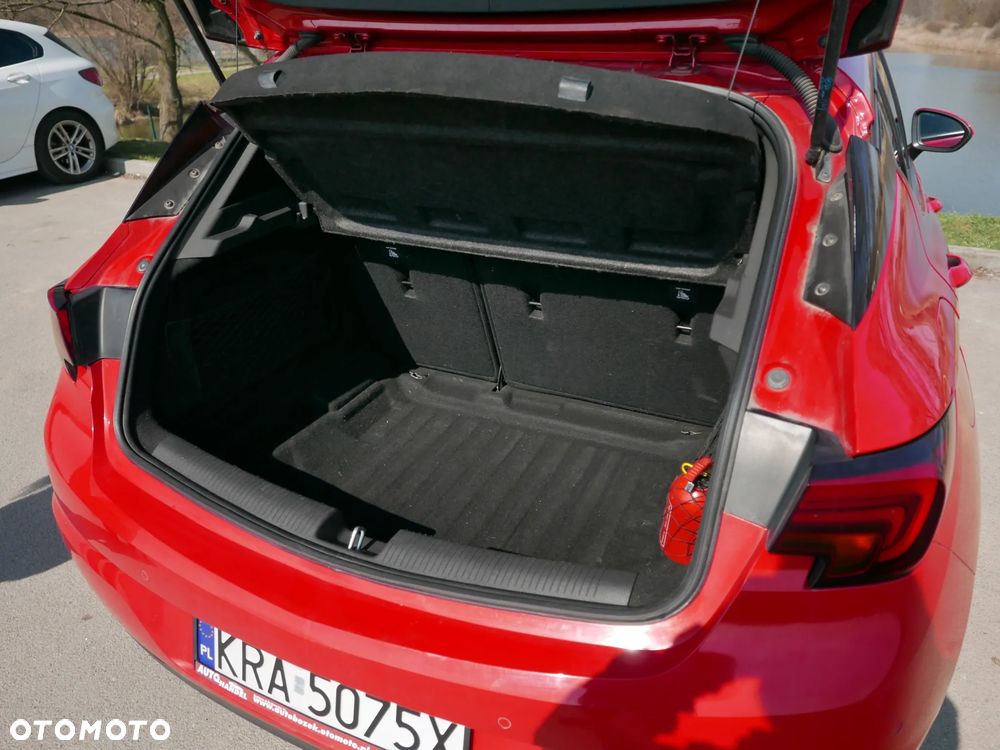 Opel Astra 1.4 T Elite - 7