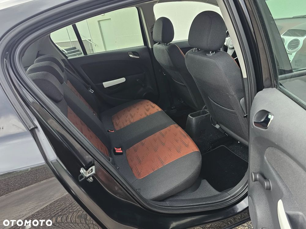 Opel Corsa 1.4 16V Satellite - 5