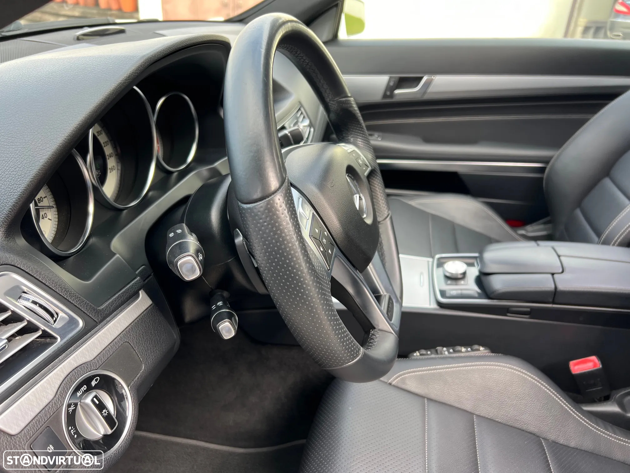 Mercedes-Benz E 250 BlueTEC Auto - 24