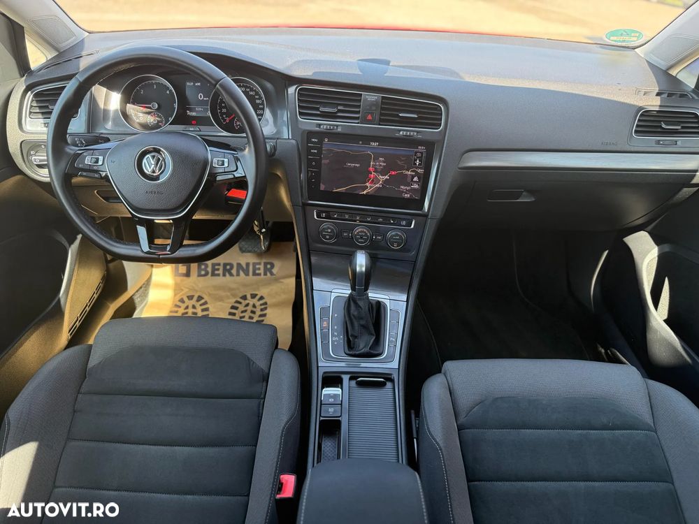 Volkswagen Golf 1.6 TDI DSG Comfortline - 4