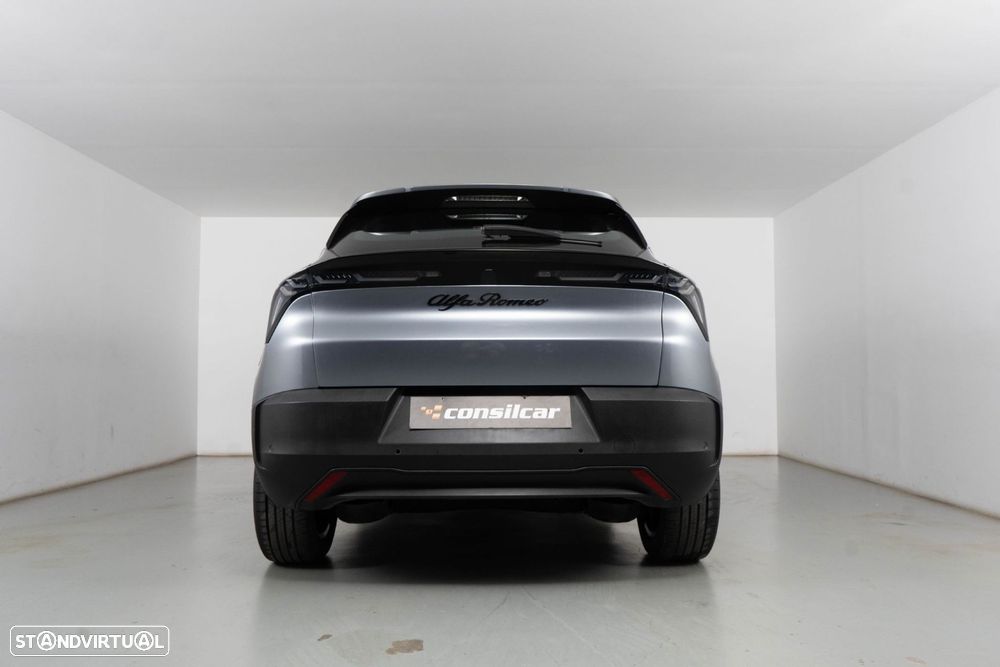 Alfa Romeo Junior 54 kWh Intensa - 5