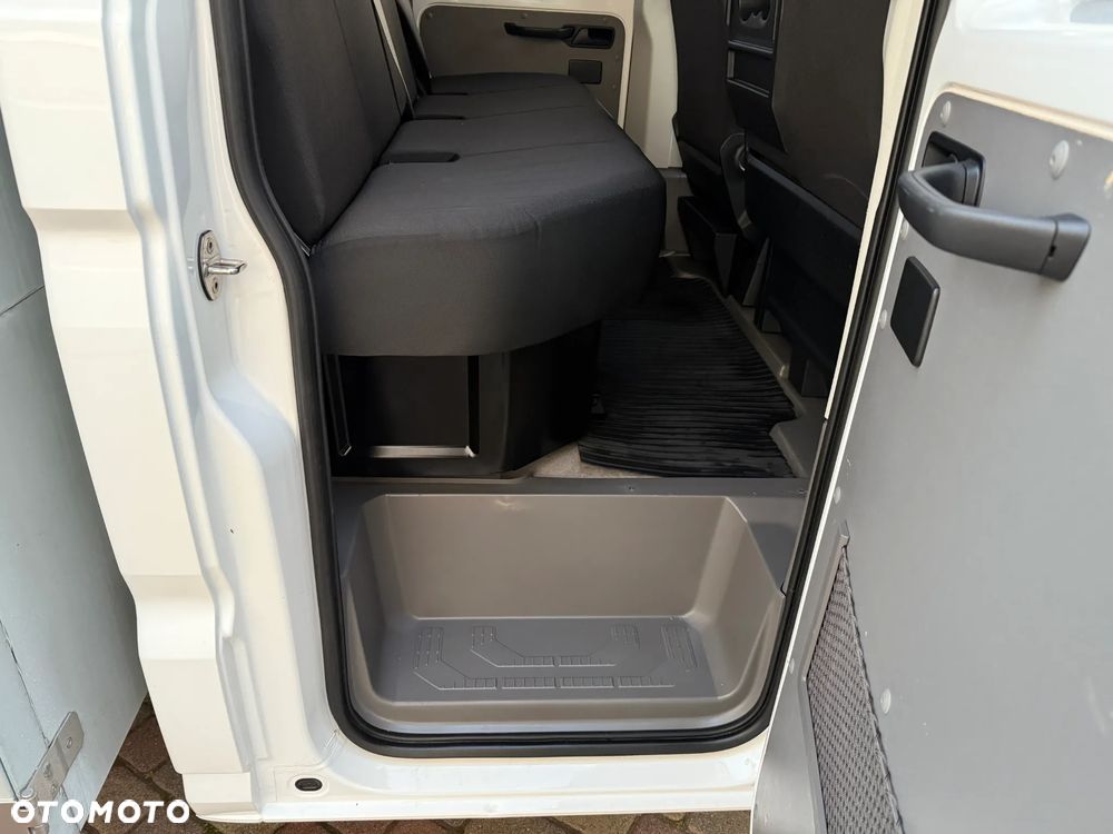 Volkswagen Crafter Doka Brygadówka - 33