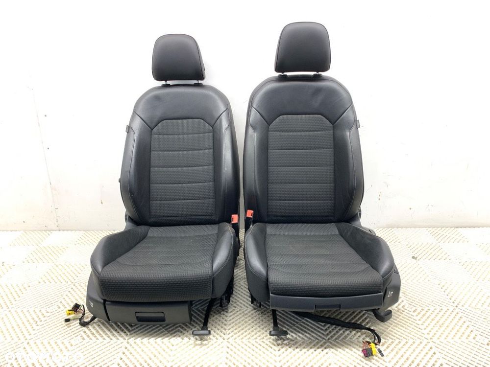 FOTELE KANAPA KOMPLET  VW GOLF VII Variant (BA5, BV5) 2013 - 2022 2.0 TDI 110 kW [150 KM] olej - 2