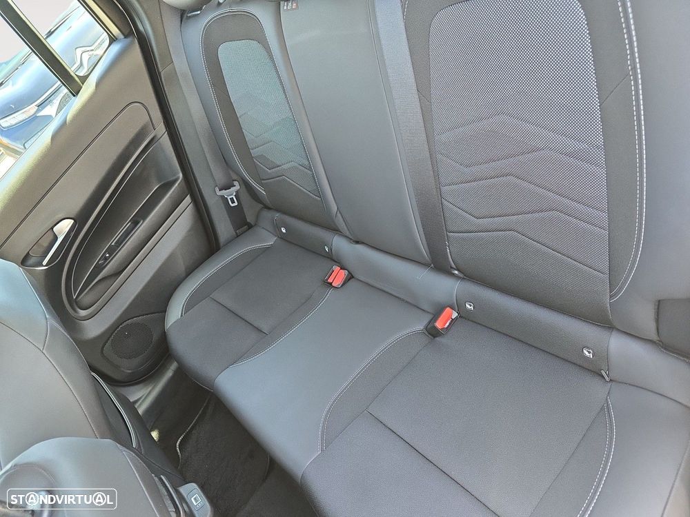 Jeep Avenger 1.2 GSE T3 Altitude - 13