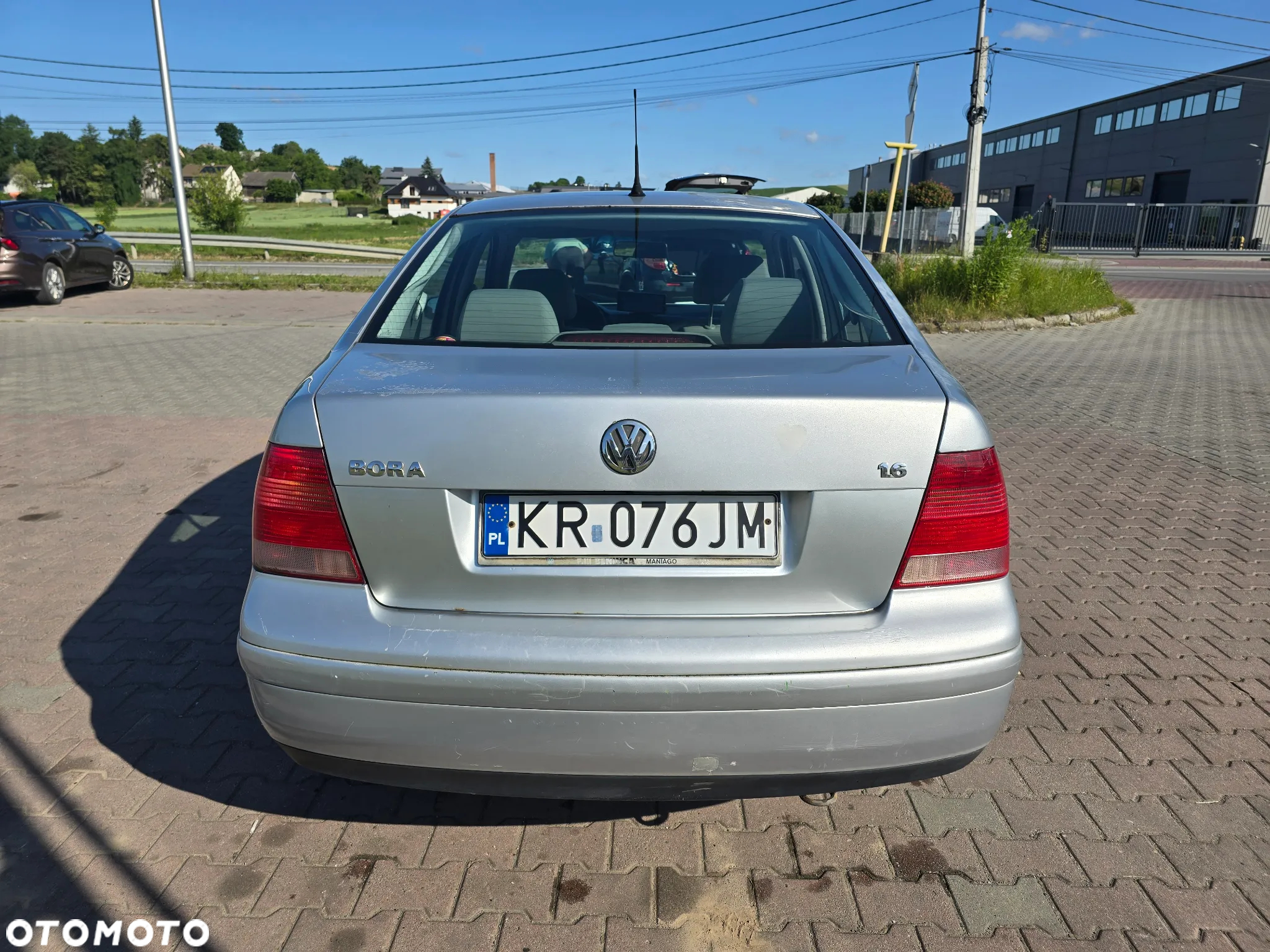 Volkswagen Bora 1.6 Basis - 6