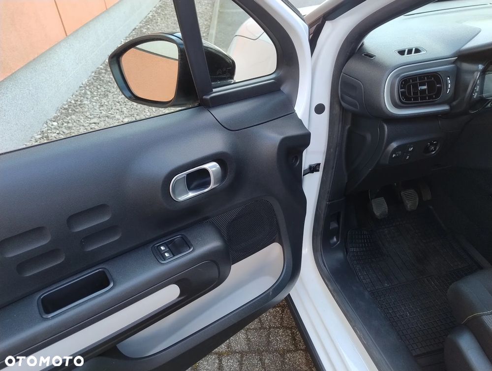 Citroën C3 1.2 PureTech Live - 15